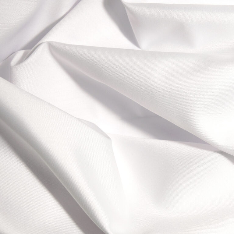 Futtersatin Fiorella 808 weiß 300cm Warenbreite/Warenhöhe 50% BW 50% PL