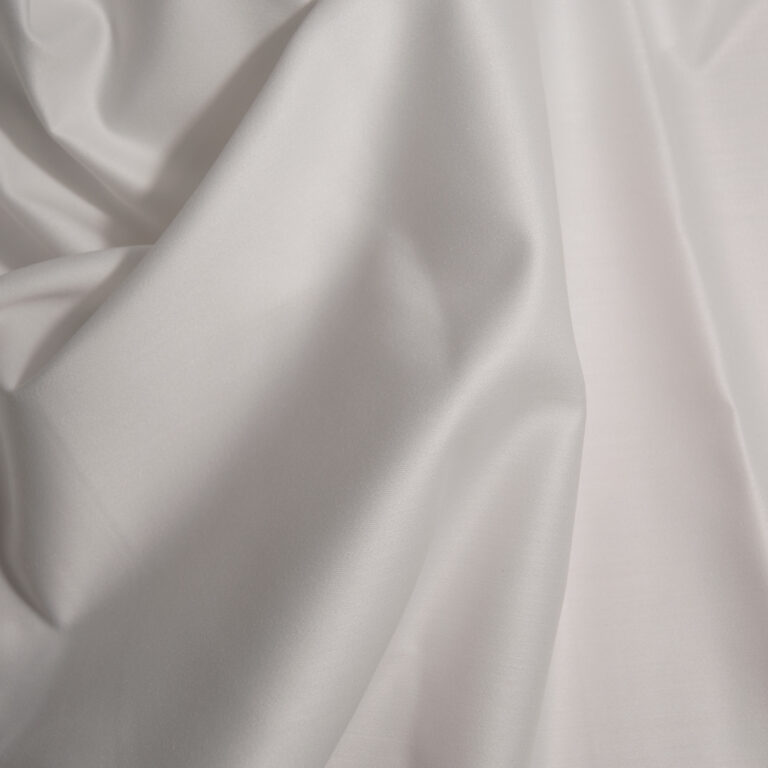 Futtersatin Fiorella 809 ecru 300cm Warenbreite/Warenhöhe 50% BW 50% PL