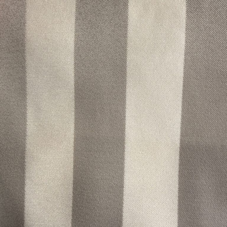 Dannenberg Blockstreifen 05 grau/ecru 50% Polyester 50% Polyacryl 140cm Warenbreite